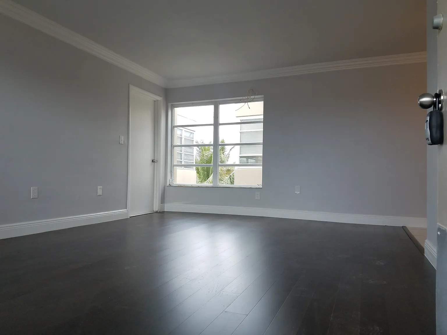 1 bed, 697 sqft, $1,800 — Photo 3