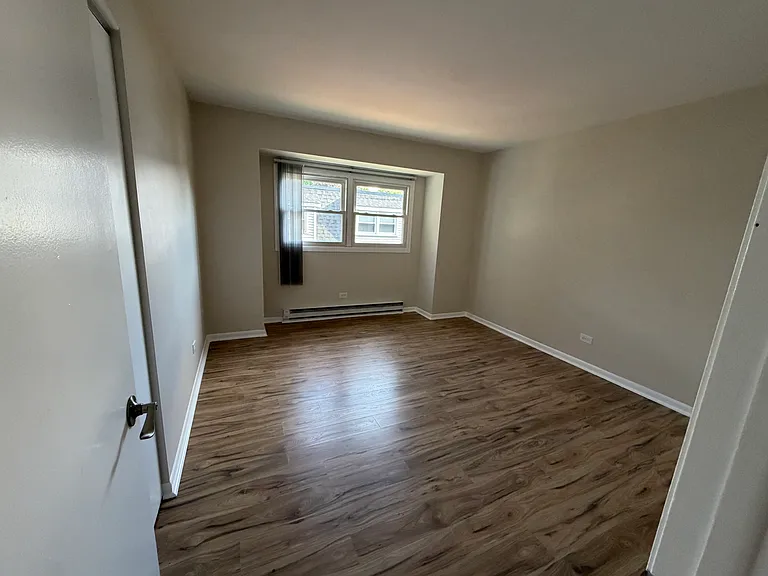1015 7th Ave #11 — Photo 6