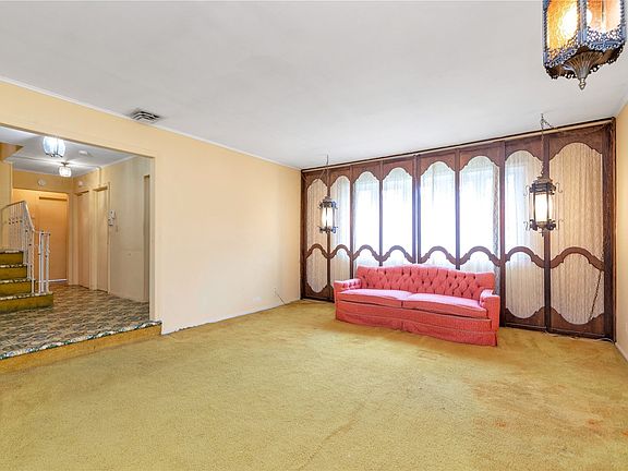 2nd image of 601 Harrison Ave