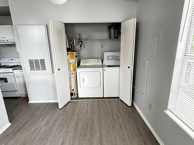 1610 Columbia Arms Cir #231 — Photo 7