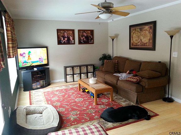 4th image of 12 McElwain Ave