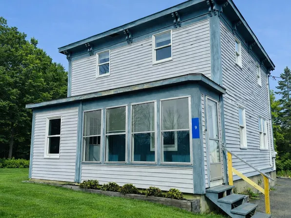9 A Frame Lane, Calais, ME 04619