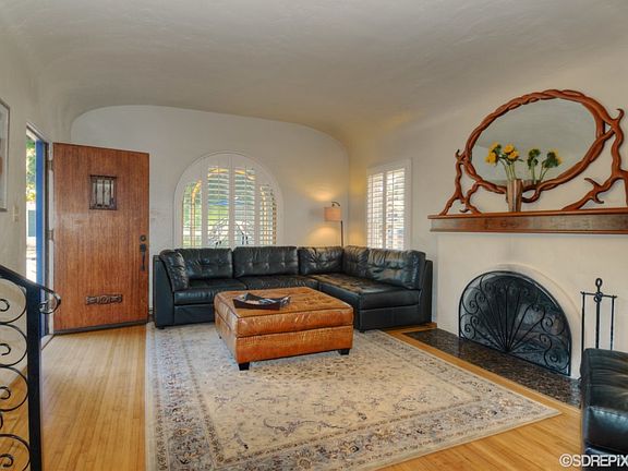 4th image of 3722 Lotus Dr