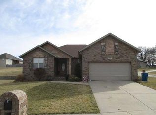 2400 S 12th St, Ozark, MO 65721