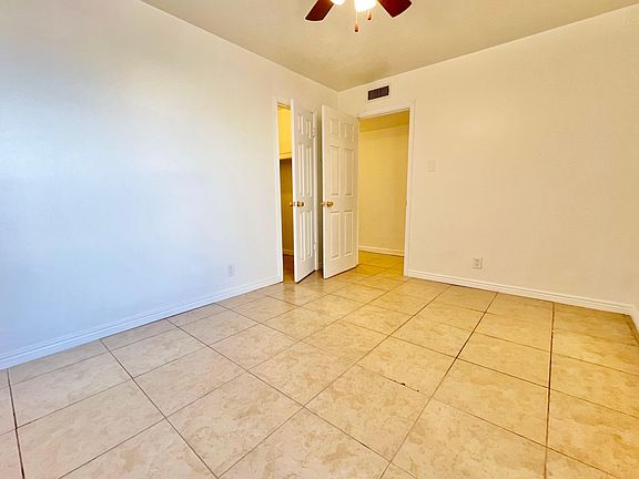 5th image of 4601 Carlisle Blvd NE APT D11