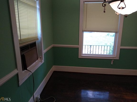 5th image of 537 W Court St