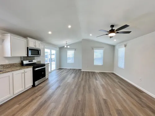 43 Elm Via Photo 1