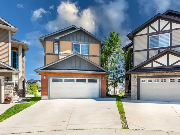 30 SW Saddlelake Vw NE, Calgary, AB T3J 0R6