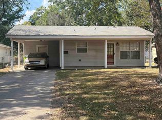 1206 S Rose St, Stuttgart, AR 72160