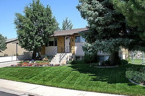 1st image of 374 W 1750th St N