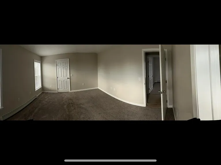 71 Hill St — Photo 5