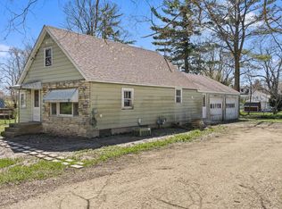 213 S 5th Ave, Walworth, WI 53184