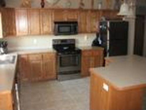 4th image of 501 Harland Dr