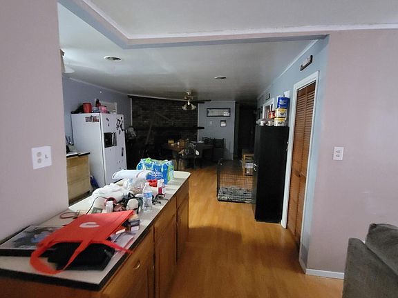 3rd image of 96 Pine Grove Rd