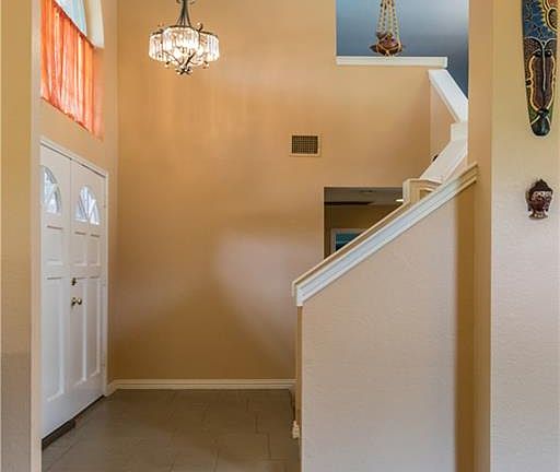 2nd image of 737 Autumn Oaks Dr