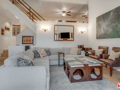 6930 De Celis Pl Unit 15, Van Nuys, CA, 91406