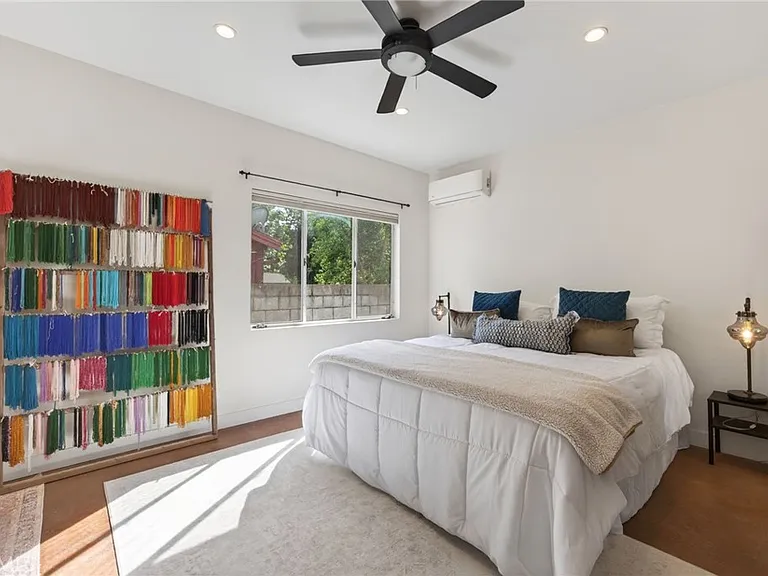 223 N Padre Juan Ave — Photo 26