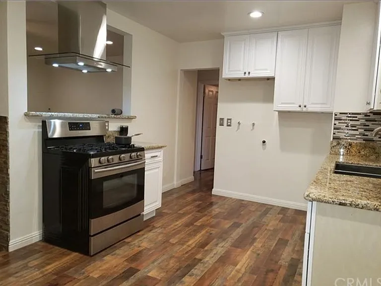 1877 San Francisco Ave #A — Photo 11