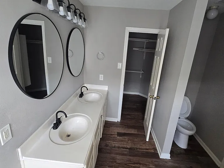 15931 Breanna Ln — Photo 3