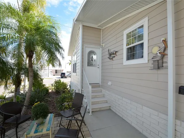 717 Carefree, Venice, FL 34285