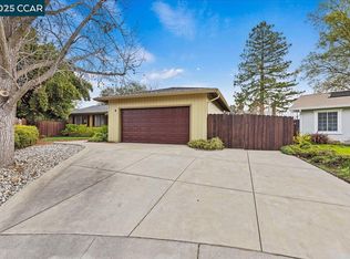 8 Beswick Ct, Pleasant Hill, CA 94523