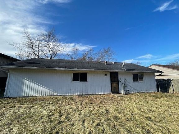 3rd image of 22545 Brookwood Dr