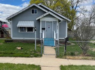 2617 Hanson St, Rockford, IL 61109