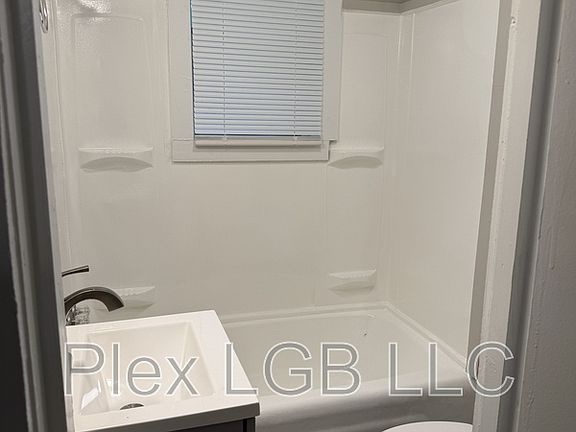 4th image of 116 Oak Ln