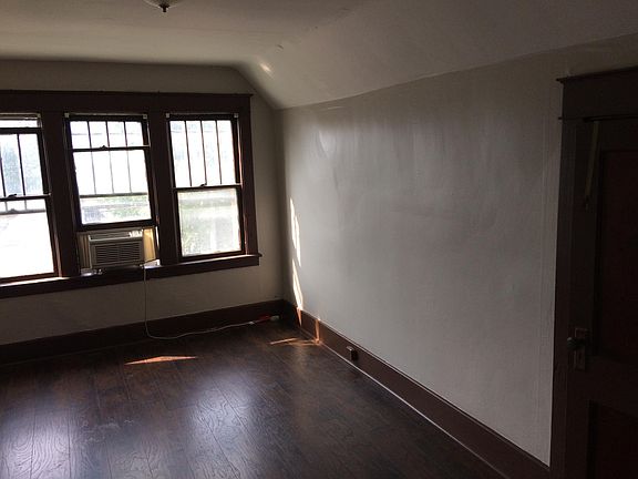 2nd image of 7916 Buffalo Ave