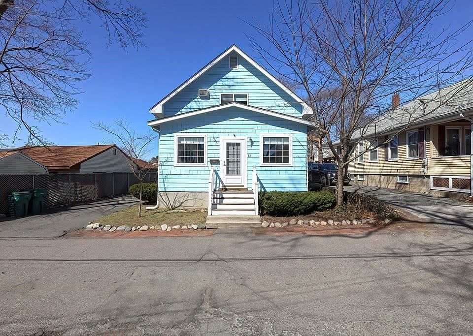 1st image of 83 Fair Oaks Ave