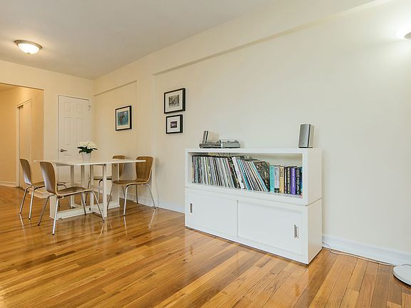 5th image of 555 Broadway APT 5F