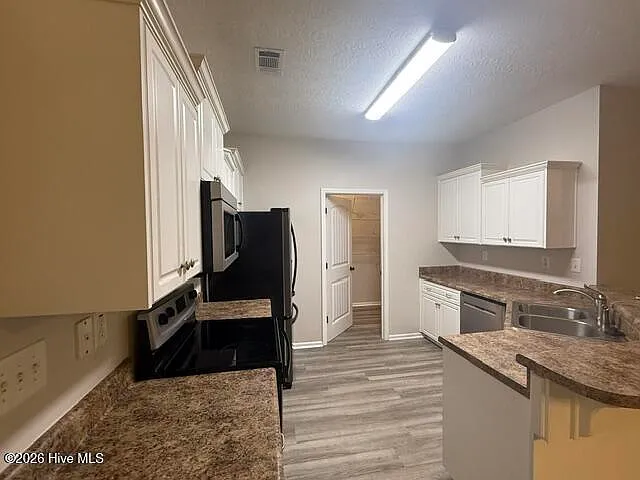 768 Keyes Dr — Photo 4