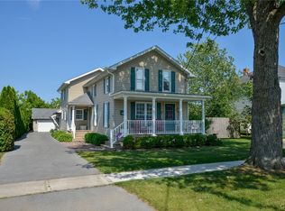 545 John St, Clayton, NY 13624