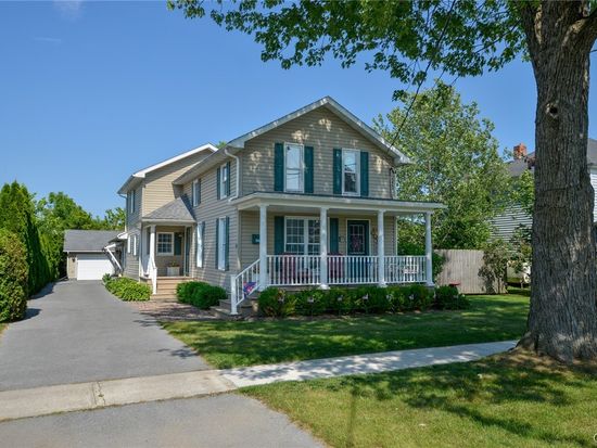 545 John St, Clayton, NY 13624