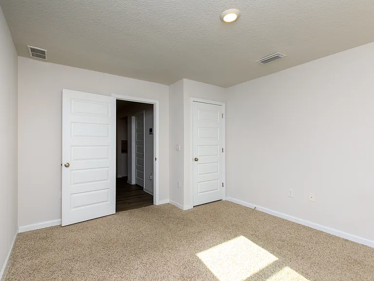 4652 Honor Guard Way — Photo 18