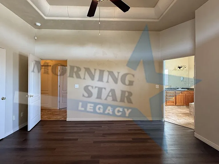 4648 Mesa Rico Dr — Photo 18