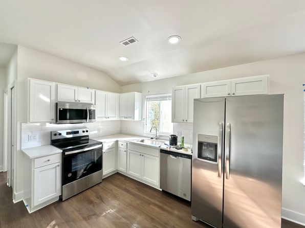 1940 W Cadmus Rd #103