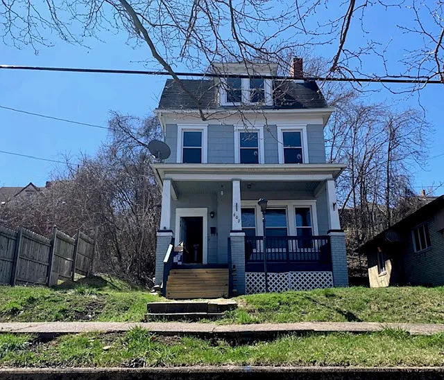 607 Meadow Ave — Photo 2