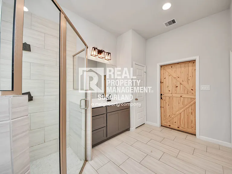 4219 Colony Ln — Photo 19
