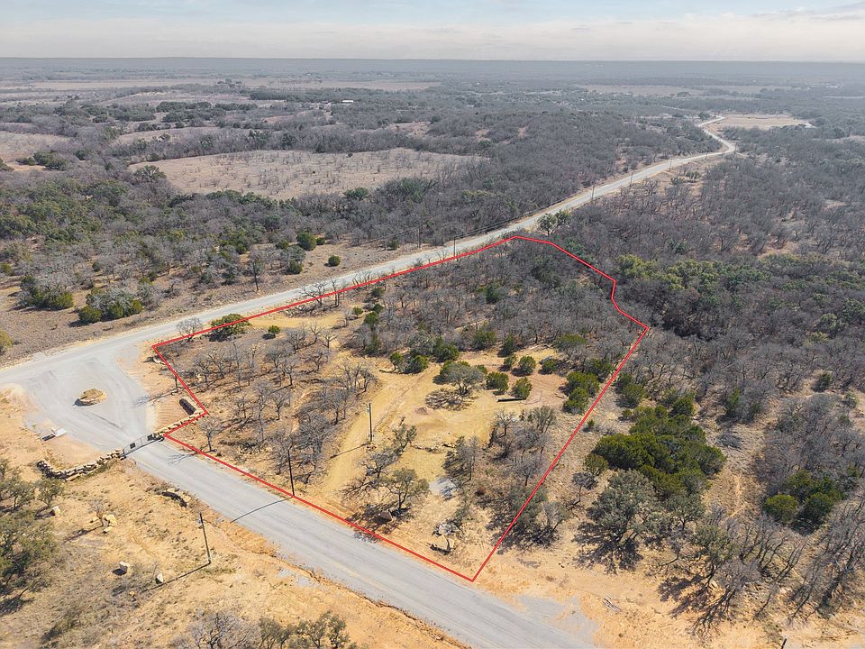 1st image of 131 Century Oaks Ln