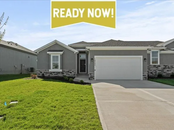 14547 Amanda Ln, Basehor, KS 66007