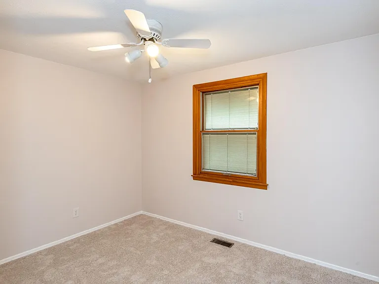 6757 Summerdale Dr — Photo 39