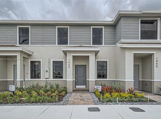 446 NE 12th St, Florida City, FL 33034