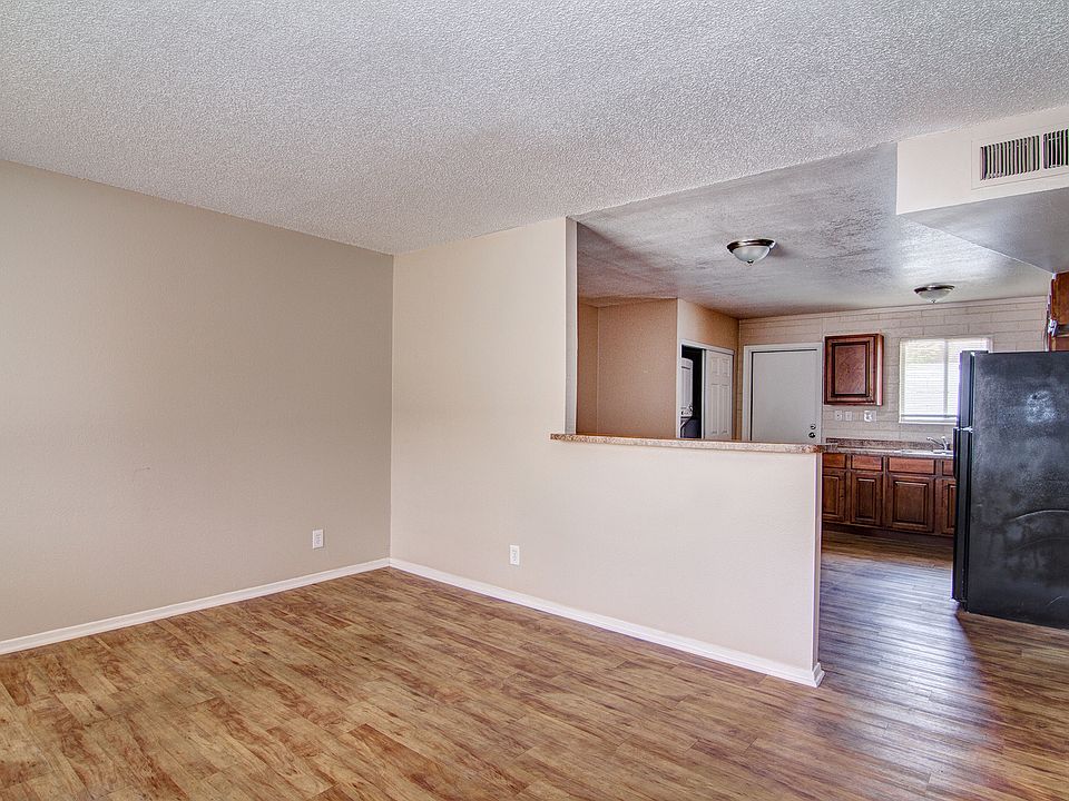 1st image of 1810 N 51st St APT 11
