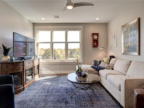 3rd image of 83 E Church St APT 303