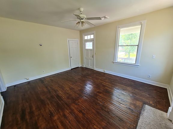3rd image of 2243 Saint Charles Ave #1