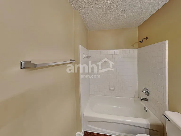 2523 Davenham Ln — Photo 16