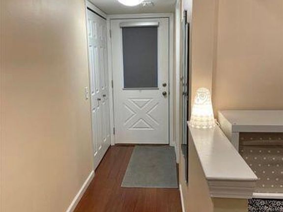 2nd image of 42630 Plymouth Hollow Dr #42630
