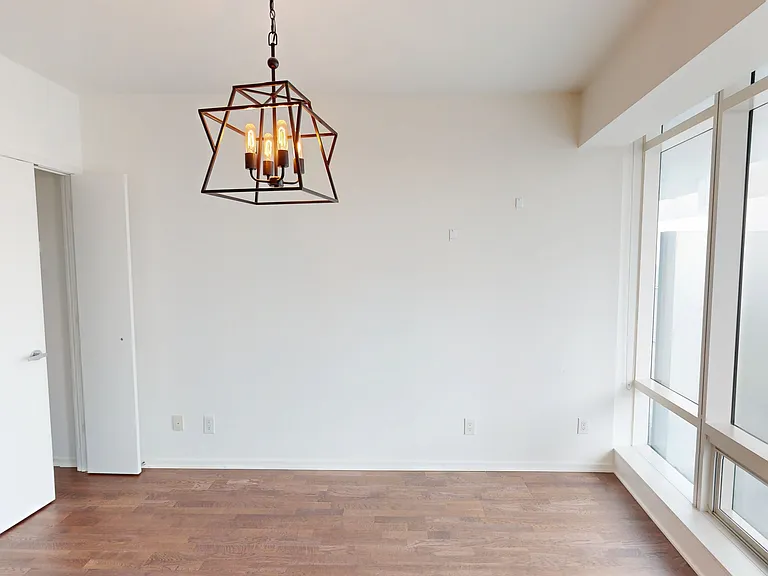 1 Bloor St E #4407 — Photo 16