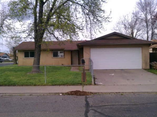 1309 Steele Ave, Modesto, CA 95351
